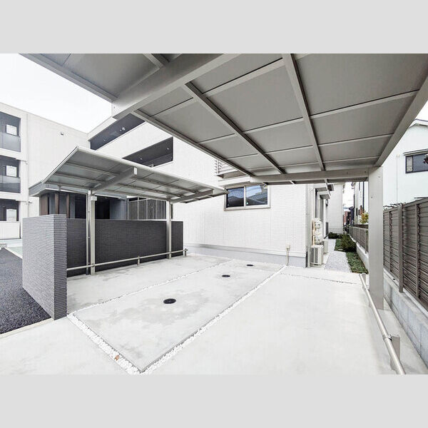 ヴィアレット　Ⅷ102号室 駐輪場