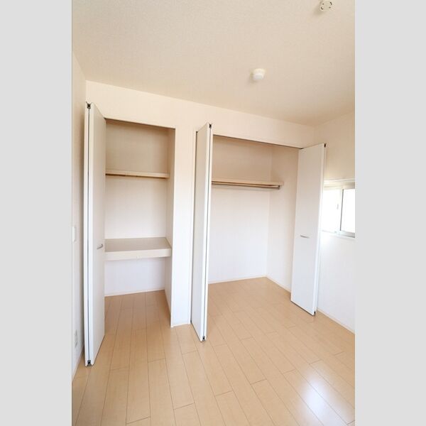 ルガーナ 物入★クローゼット