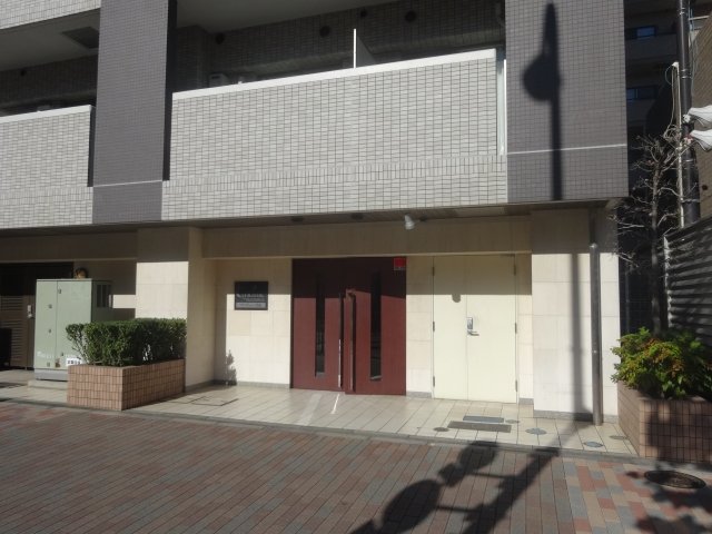 アンディーン月島 エントランス