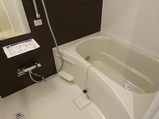 プロニティ・キャトル バス