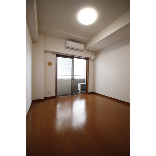 プレール・ドゥーク文京本駒込 洋室約6.2帖