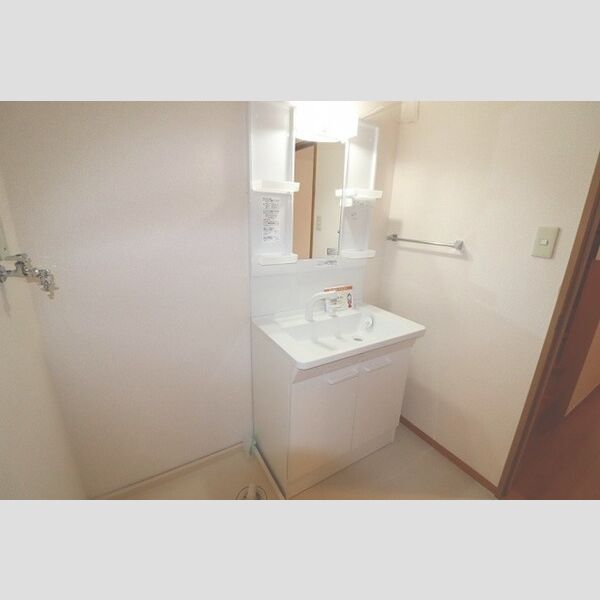 フェルムバレ 洗髪洗面化粧台