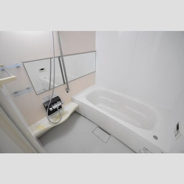 メルベーユ　カルチェ202号室 ユニットバス　追い焚き機能付き