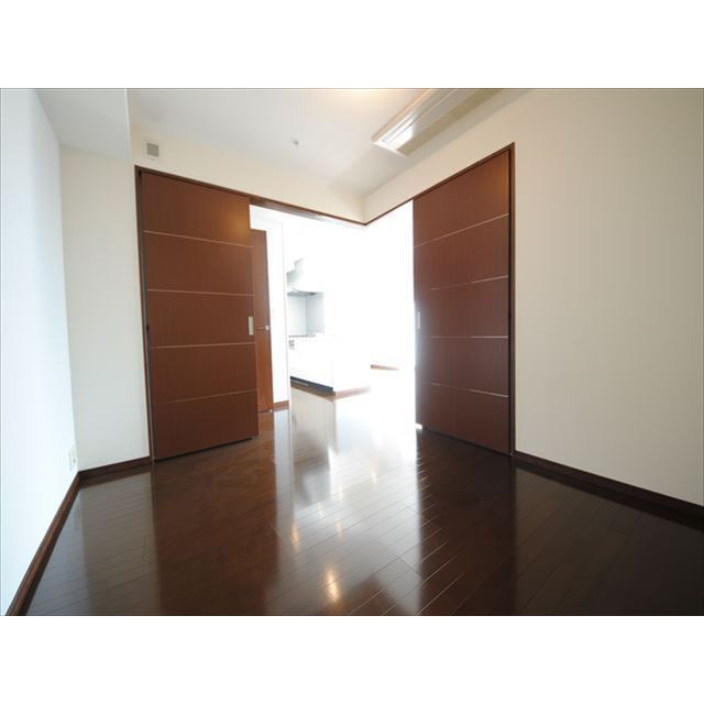 レキシントンスクエア白金高輪1004号室 内観