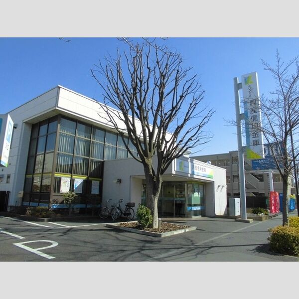 ソレイユ・ジン102号室 興産信用金庫瑞江支店まで690m