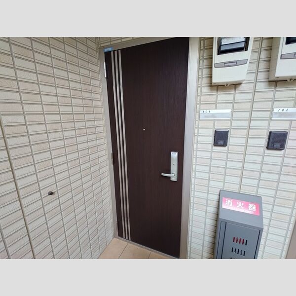 アクシス 玄関表