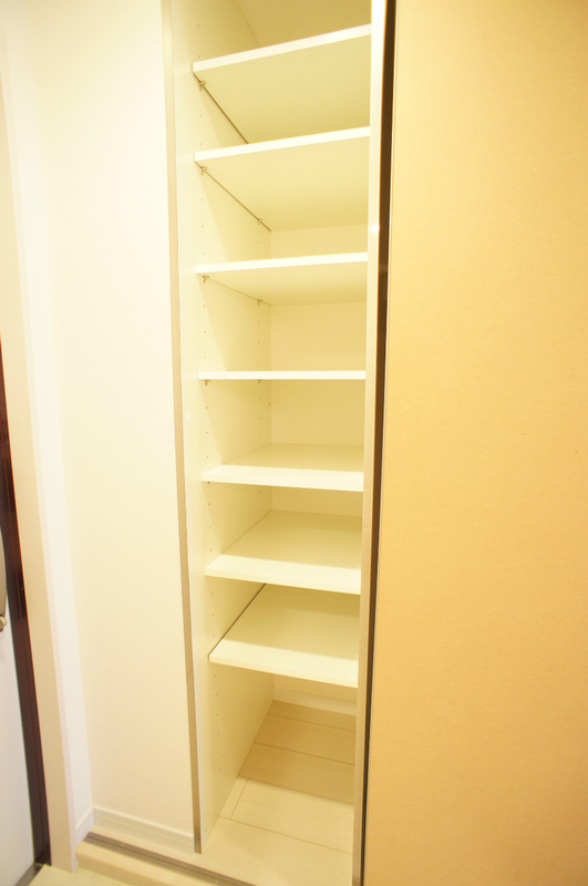 リブリ・宝樹2階 収納