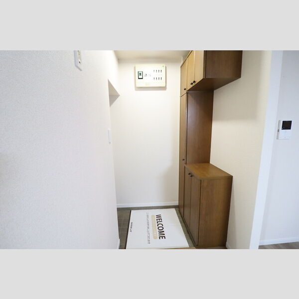 サンハイム学園前　A102号室 玄関