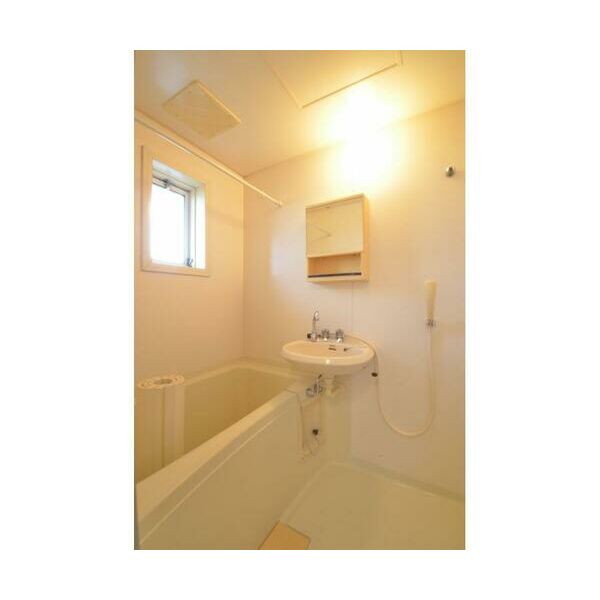 レプリントンハイツA棟103号室 お風呂