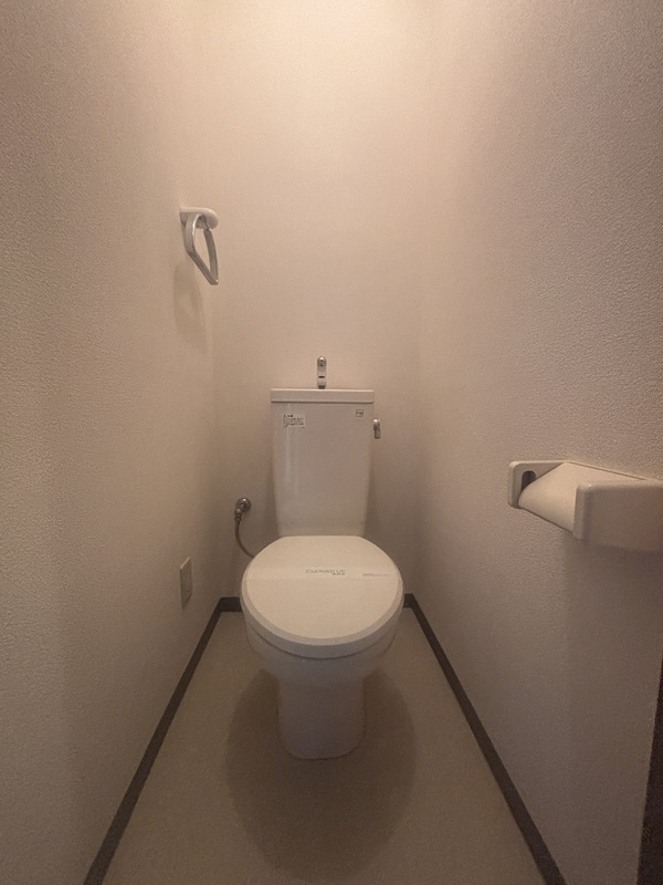 ドエル春日 トイレ