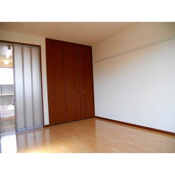 ピースフル向台Ⅱ 内観