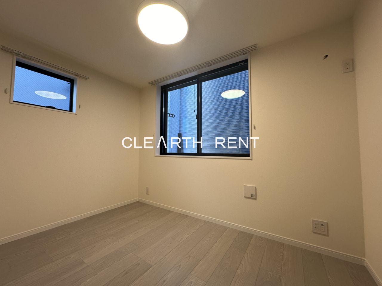 ＳＵＭＩＫＡ ☆【新築アパート】メゾネットタイプ/ロフト付き☆