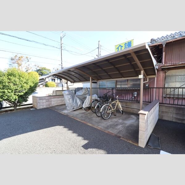 Lien(リアン)105号室 駐輪場