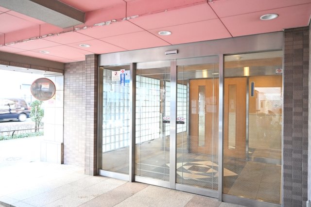 ロイヤルパレス池袋西10階 エントランス