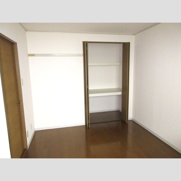 グレイスコート204号室 同建物別部屋の参考画像