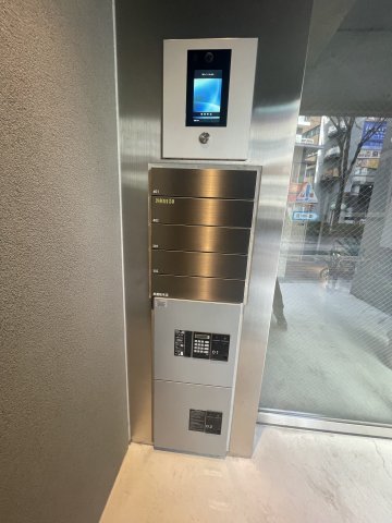 コトブキヤビルヂング エントランス