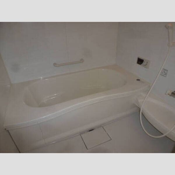 アステール 305浴室(追焚機能付)