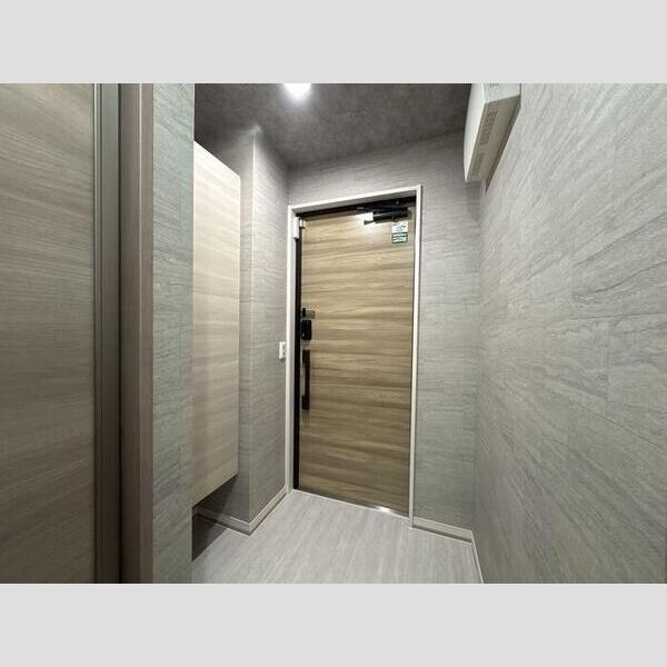 オードリーコート301号室 玄関