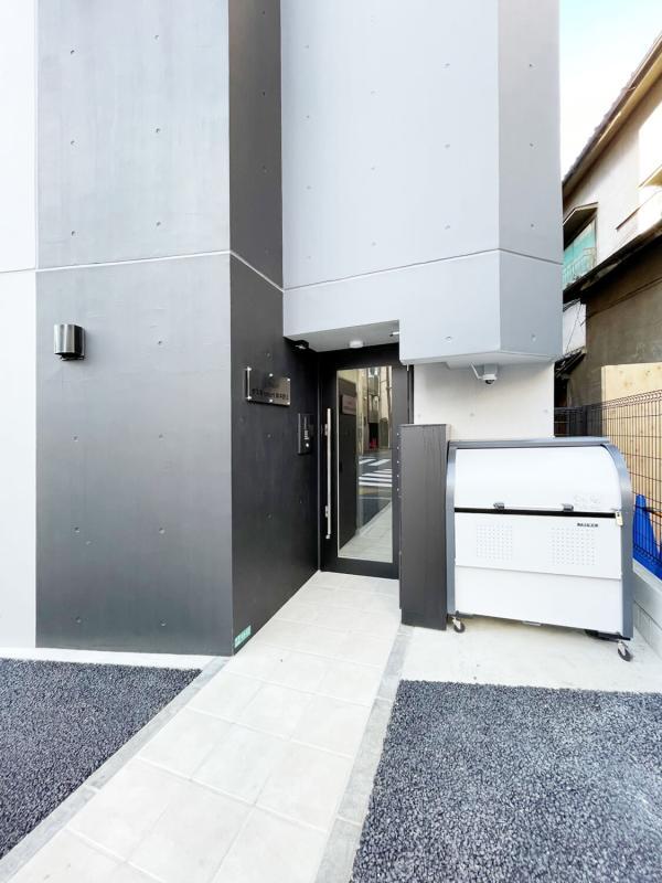 ヒルクレスト新中野2階 エントランス