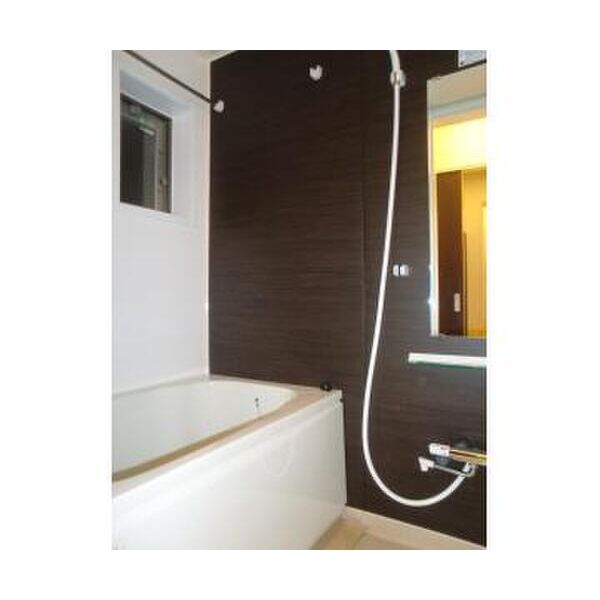 ロイヤルパーク301号室 お風呂