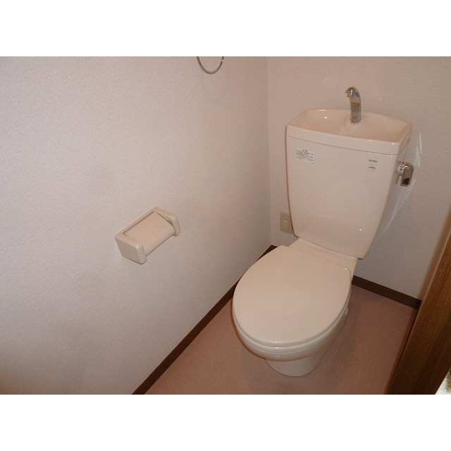 アムール ピジョン 内観