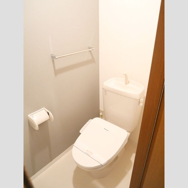 エミネンス201号室 同建物別部屋の参考画像