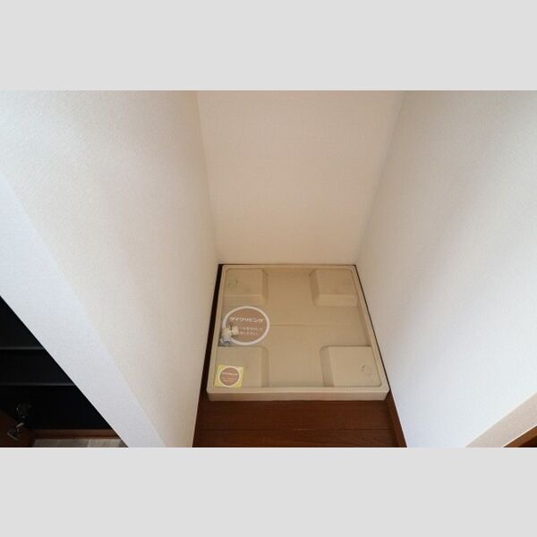 アビテ弁天101号室 室内洗濯機置き場