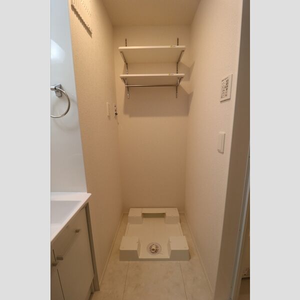 セレスティア白鳥306号室 洗濯機設置場所