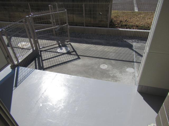 メルヴェール　コリーヌ105号室 庭