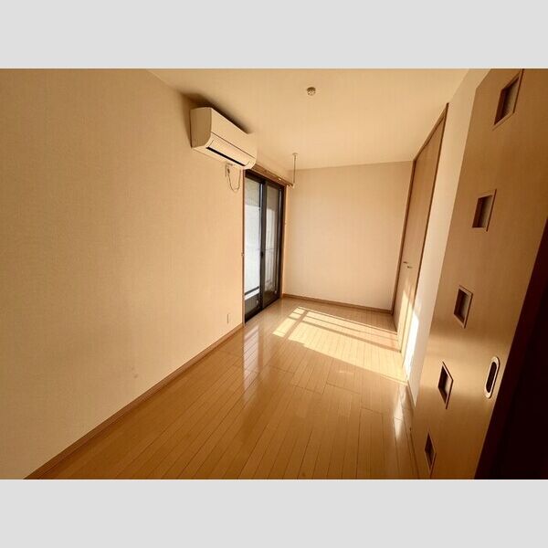 コーラルリーフ 洋室