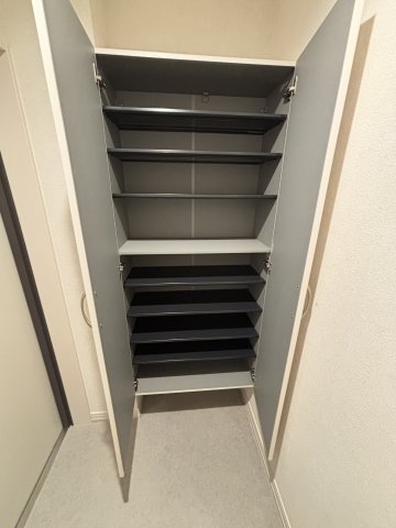 Ｉｏｌｉｔｅ0203号室 収納