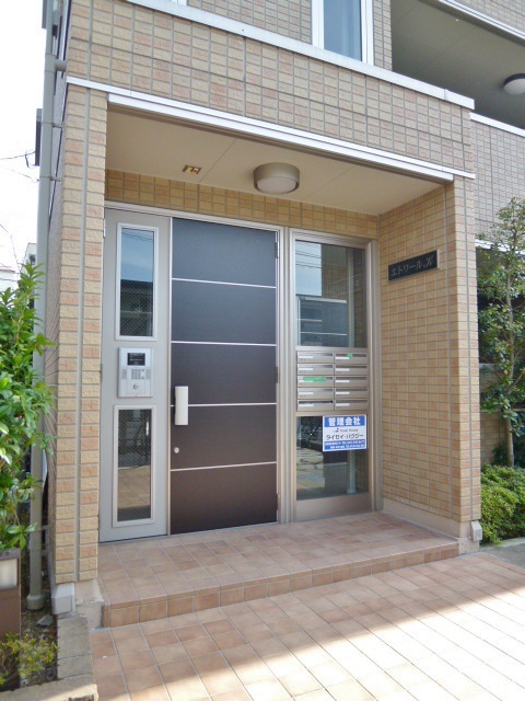 エトワールＫ0303号室 オートロック付のエントランス