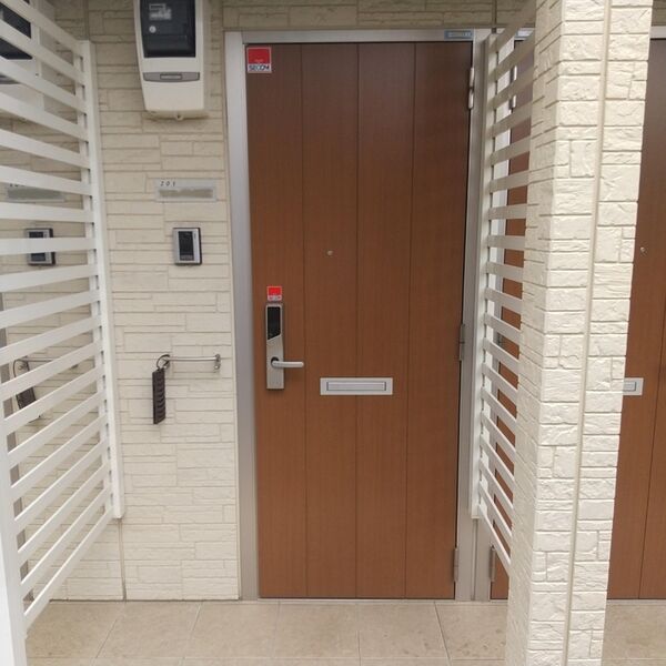 アンベリール  一番町201号室 玄関