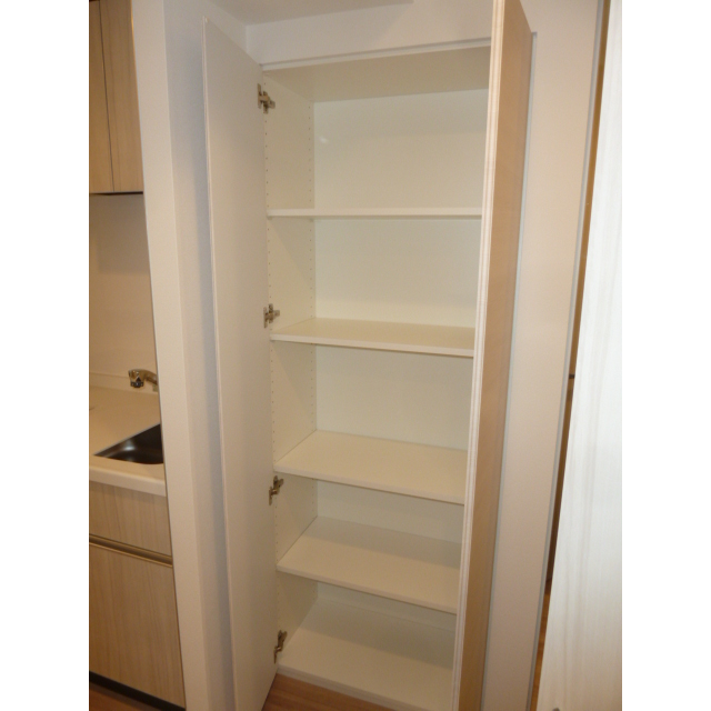 パレステージ大島702号室 同建物別部屋の参考画像