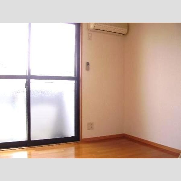 リバーフィールド102号室 洋室6帖