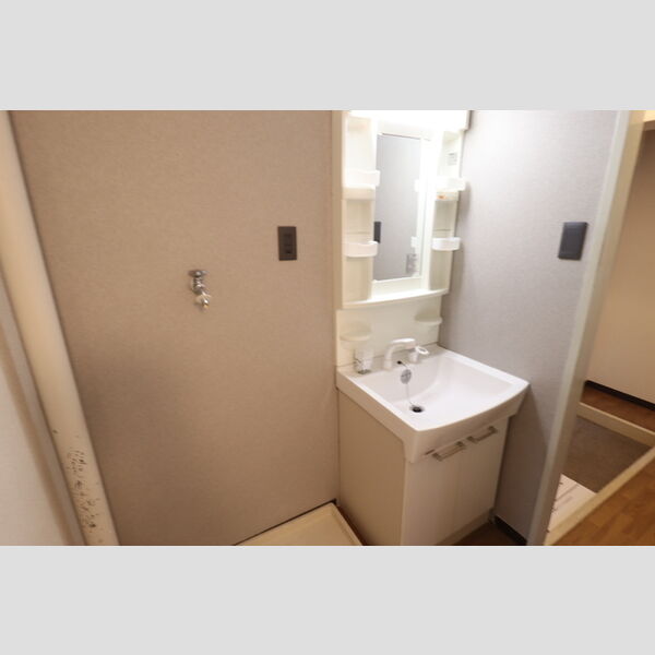 ネオシャルム織戸 洗髪洗面化粧台