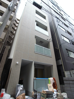 リブリ・根岸 CEREZO3階 外観