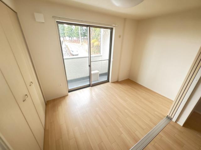 サン　フォレストⅤ 寝室