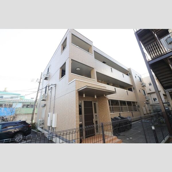 プレミール201号室 外観