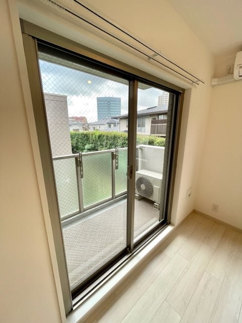 レジディア世田谷若林3階 バルコニー