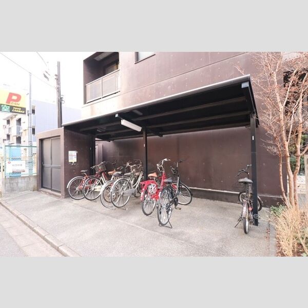 RoCa02号室 屋根付き自転車駐輪場