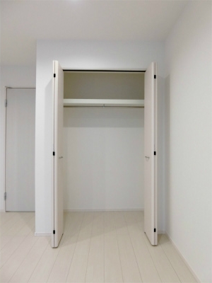 リブリ・鶴見市場 収納