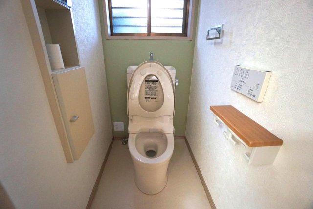 八千代市上高野戸建 トイレ