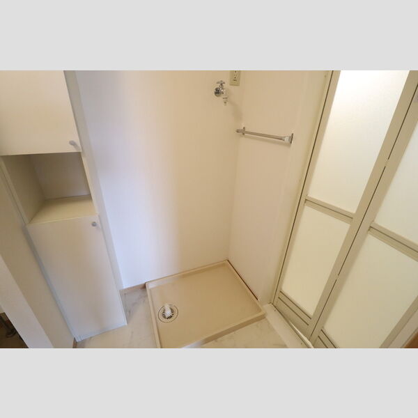 メゾン・ヴェール103号室 洗濯機置き場