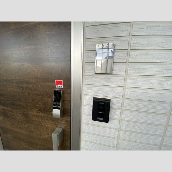 オリヴィア山手106号室 オートロック・セコム・玄関カードキー