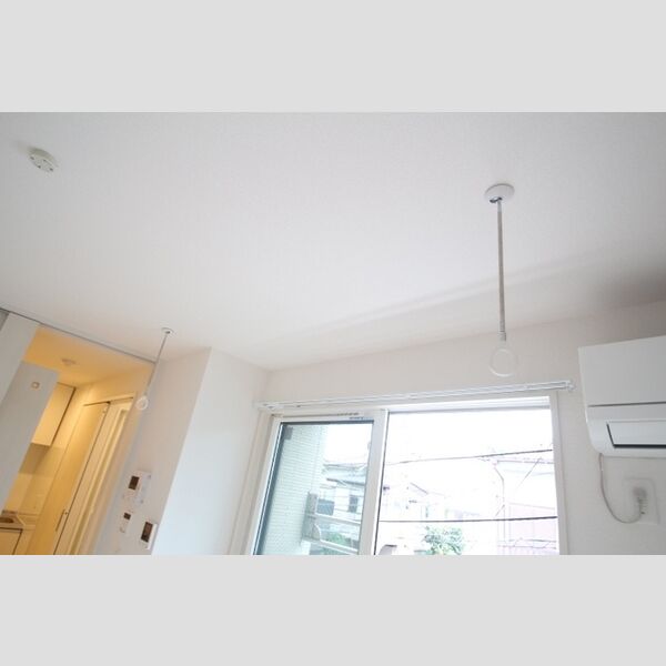 エクセリア北加平町201号室 室内物干し金物