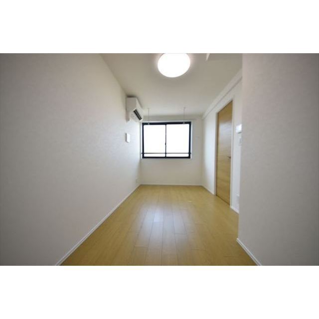 プランドール市川 内観