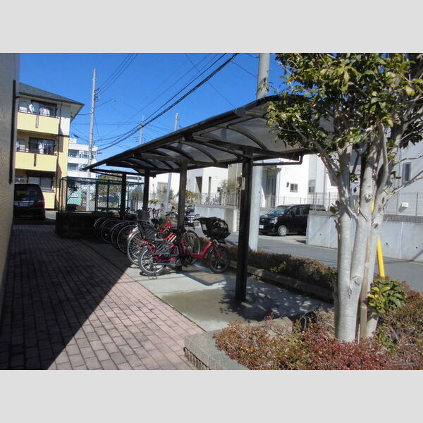 ウエストシティ　Ⅲ 駐輪場