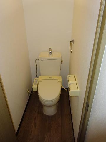 フォレストガーデン シャワー付トイレ