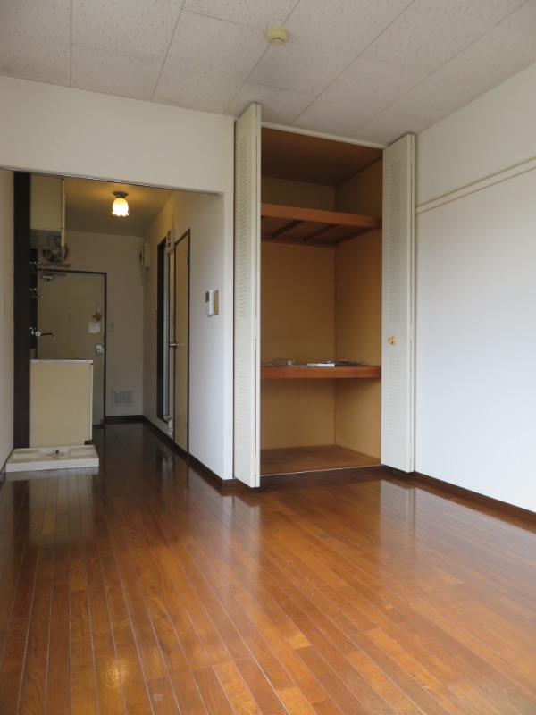 グリーンリーフ越野 リビング